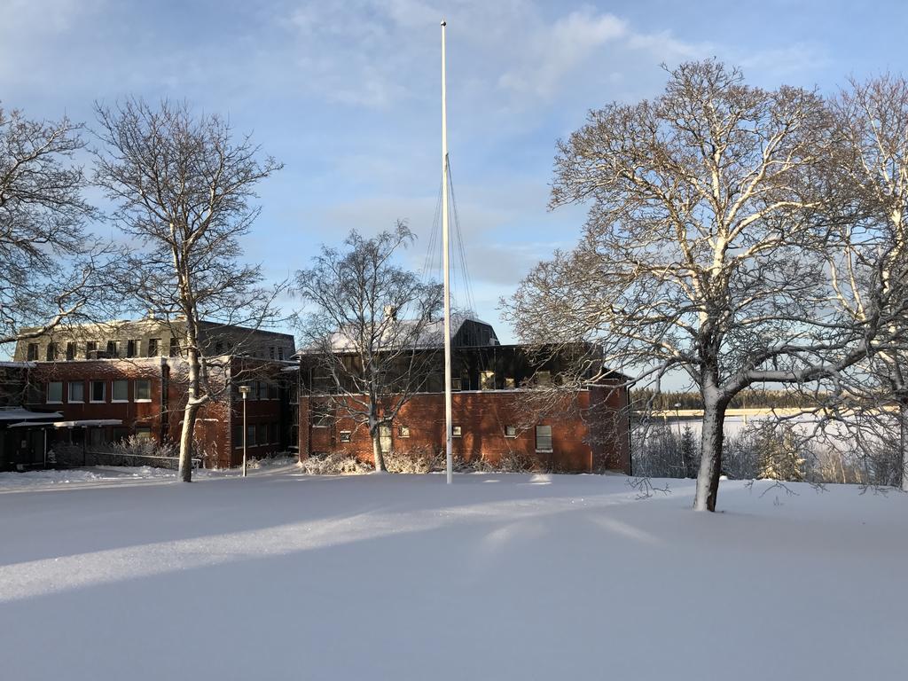 Västerbacken Hotell&Konferens Holmsund Exterior foto